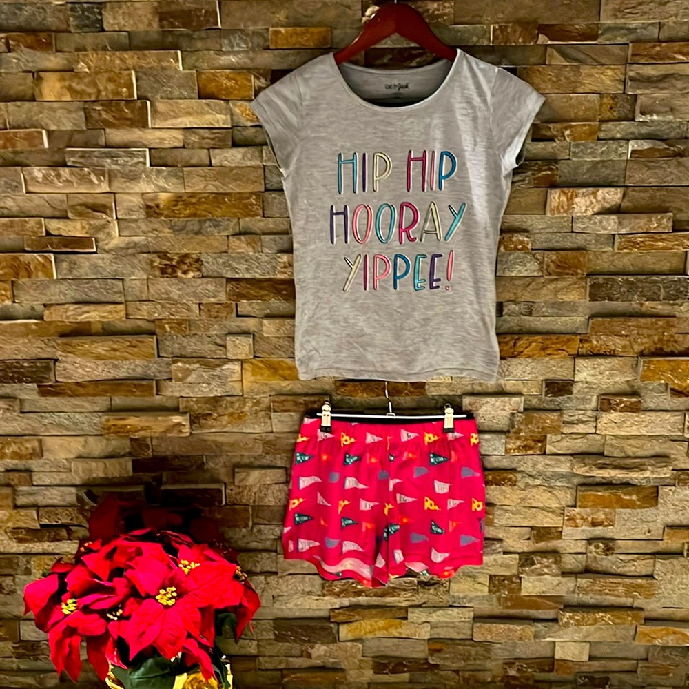 “Hooray” Pajama set